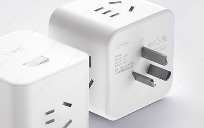 Wireless three-socket UEB04W